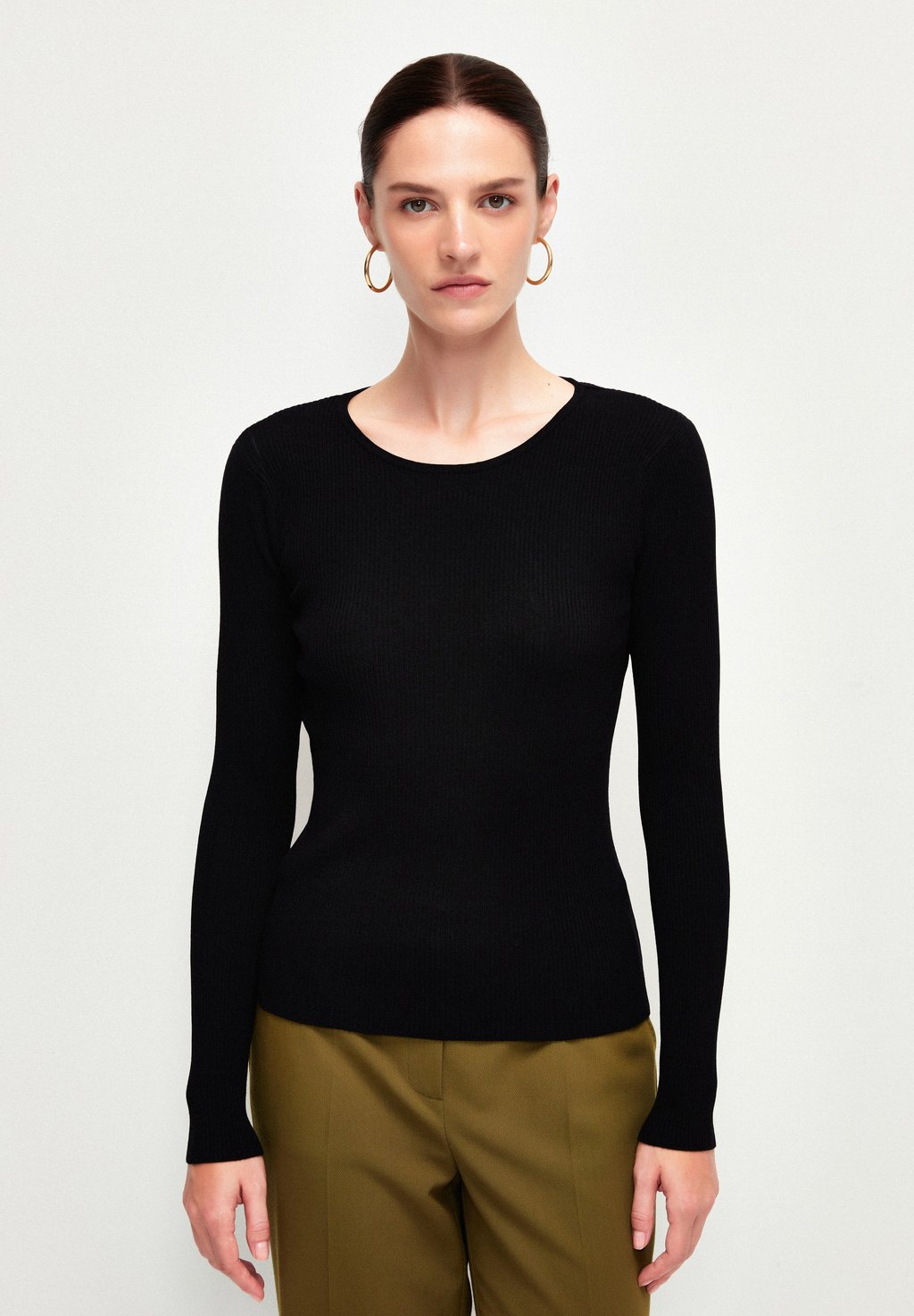 

Свитер BACKLESS LONG SLEEVE adL, черный