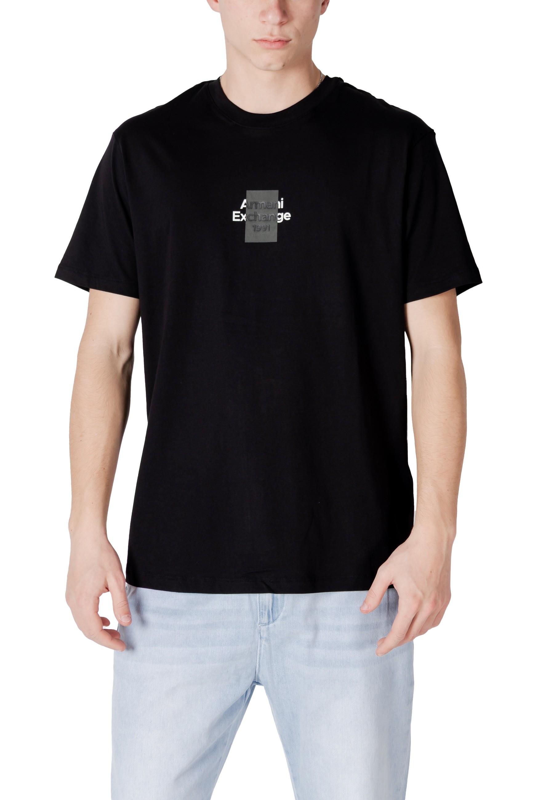 

Футболка Armani Exchange