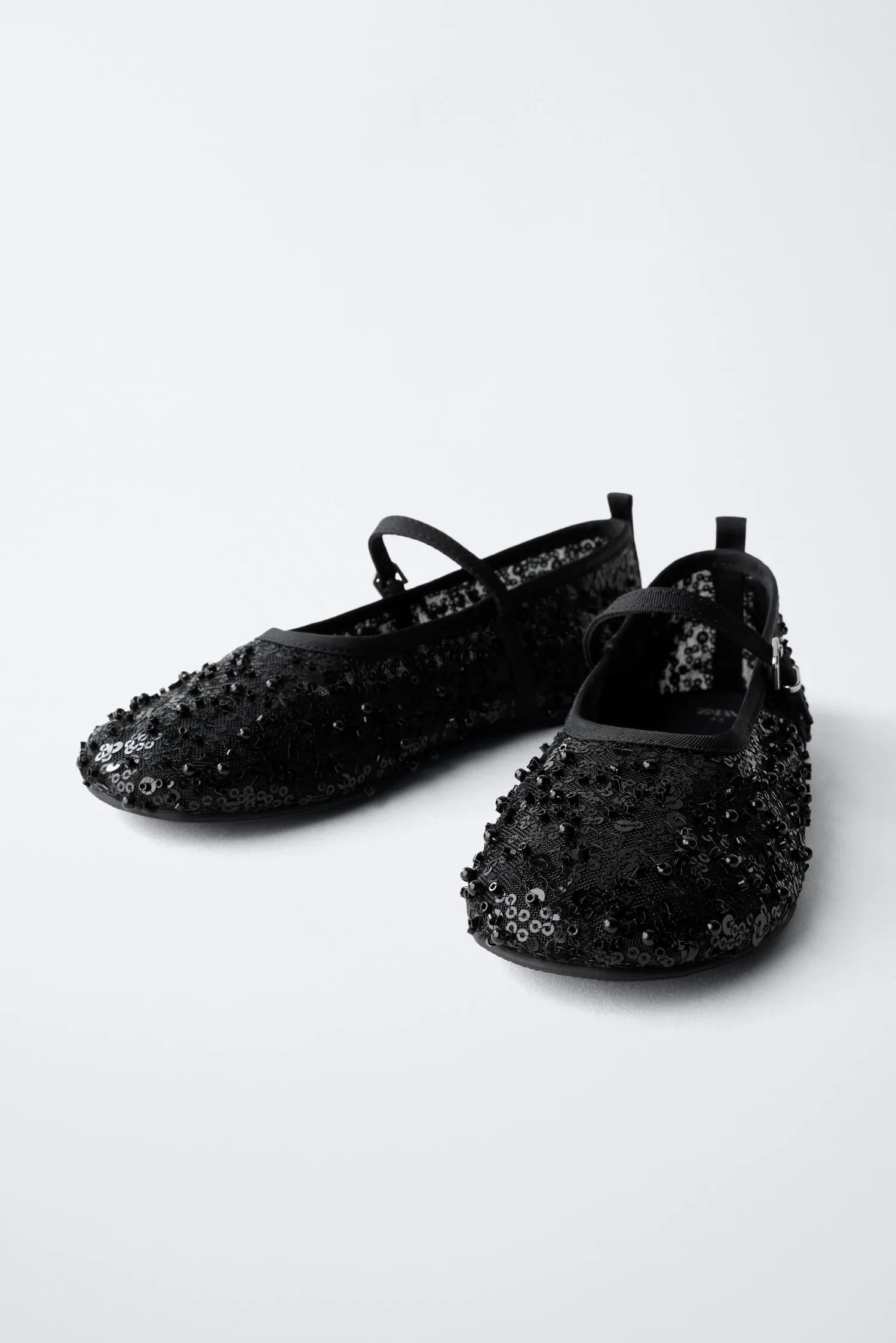 Туфли ballerinas with pearl details and buckle Zara, черный — фото 4