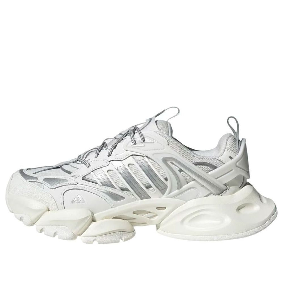 

Кроссовки adidas XLG Runner Deluxe 'Core White Silver Metallic', белый