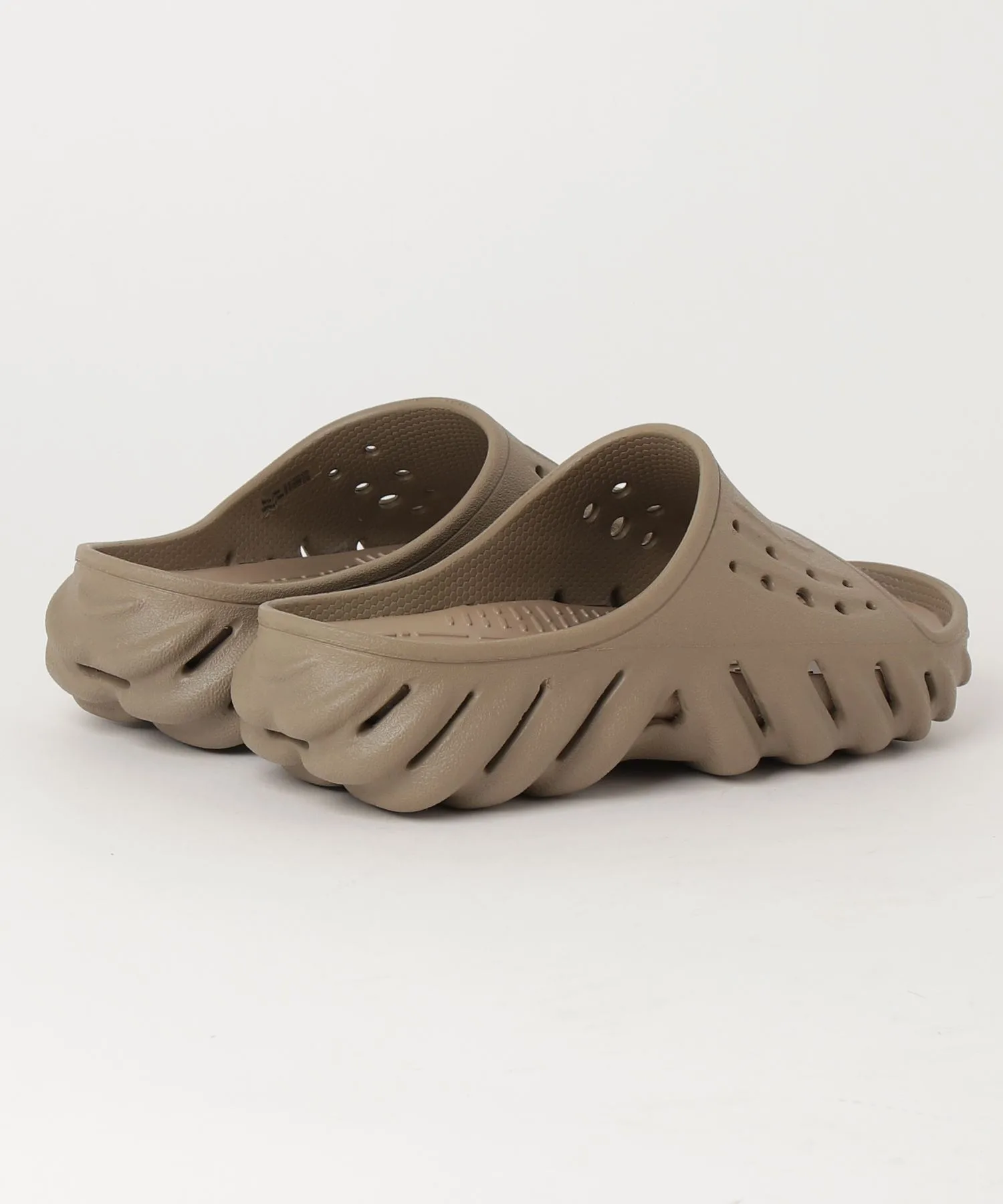Мужские сандалии crocs ECHO SLIDE — фото 4