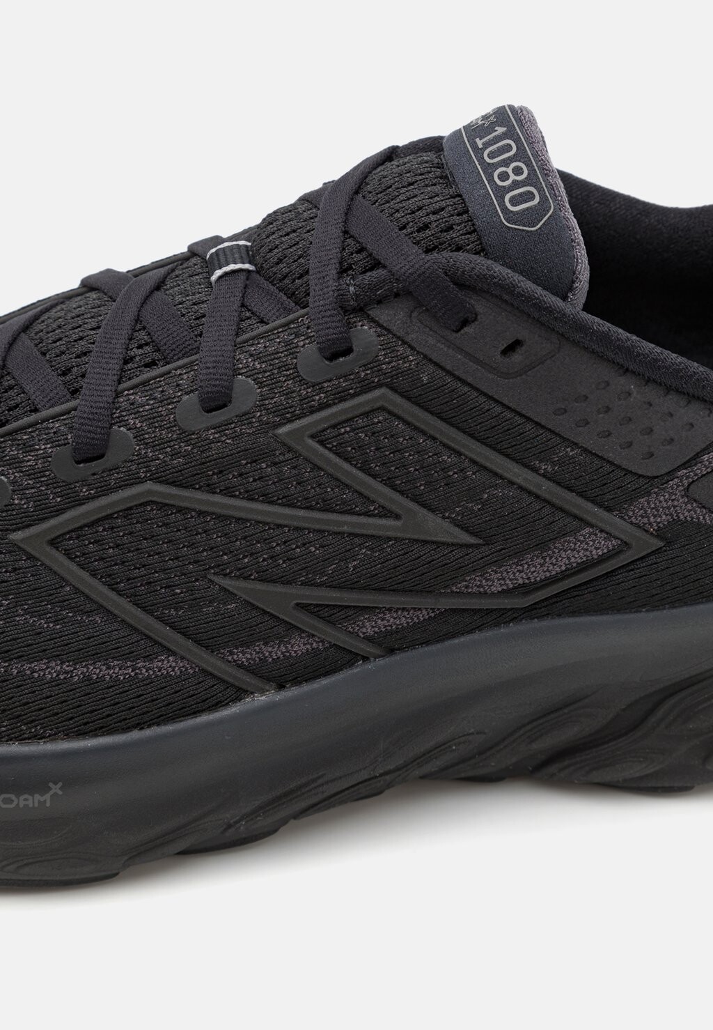 

Кроссовки на шнуровке U1080 UNISEX New Balance, черный