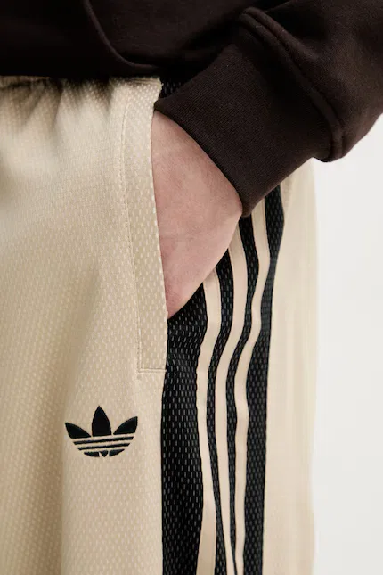 Спортивные штаны из полиэстера Adidas Originals, бежевые — фото 4