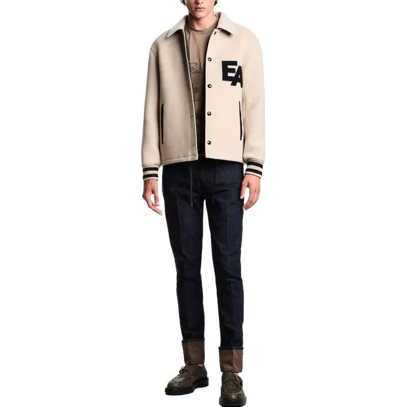 Джинсы J06 Slim fit в стираном стретч дениме с логотипом на отворотах EMPORIO ARMANI, темно-синий — фото 4