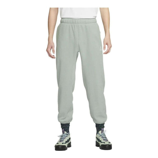 

Штаны acg polartec wolf tree logo Nike, серый