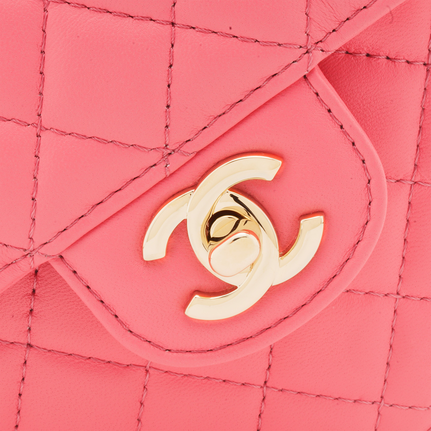 CHANEL Сумка-сердце из ягненка Сумка в форме сердца Наплечная сумка Нагрудная сумка Женская кораллово-розовая — фото 4