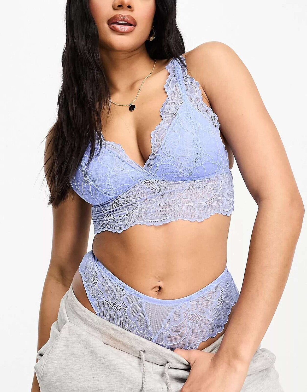 

ASOS Sienna Длинный кружевной бюстгальтер с подкладкой василькового цвета
