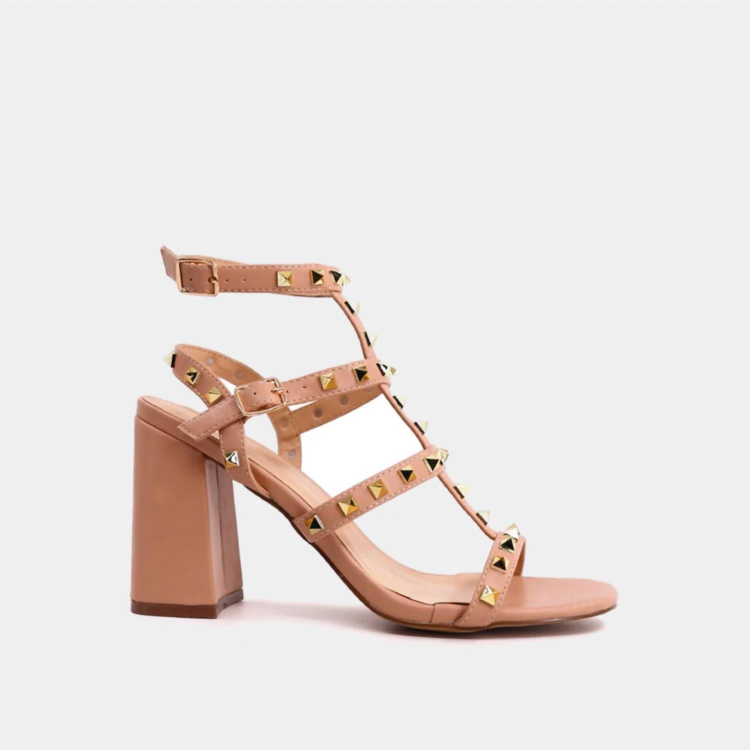 Женские босоножки Huici на каблуке с заклепками телесного цвета SHU SHOP, цвет nude — фото 3