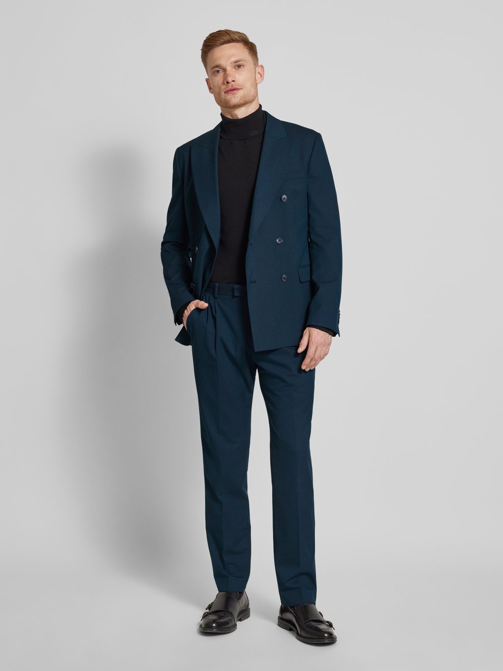 

Узкие брюки со стрелками MCNEAL