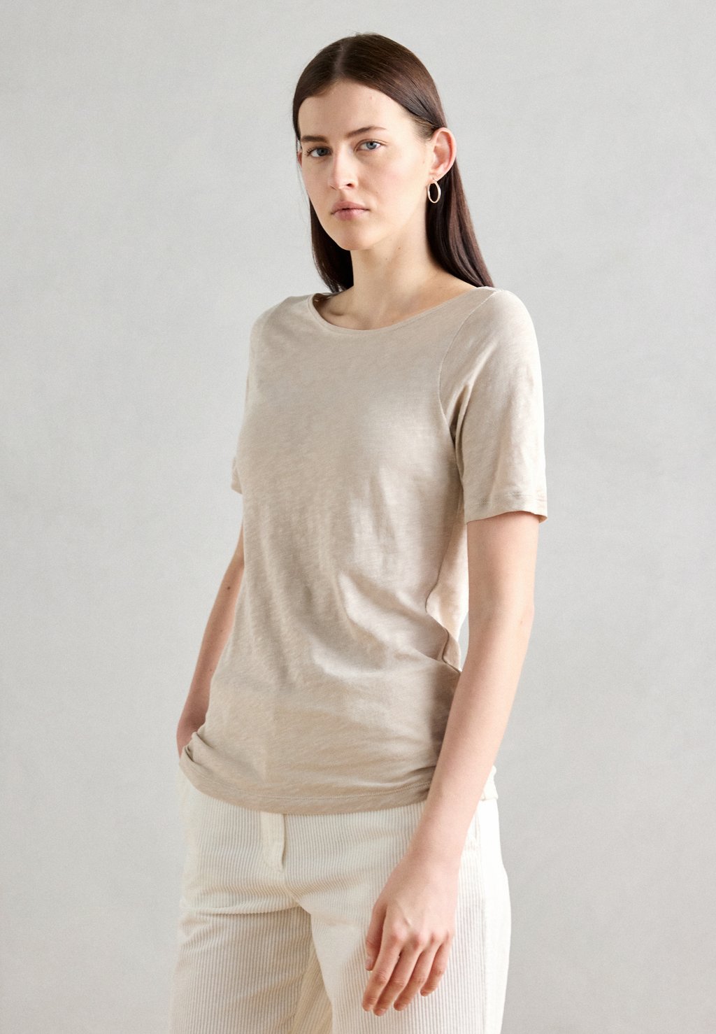 

Базовая футболка SHORT SLEEVE BOAT NECK Marc O'Polo, светло-серый