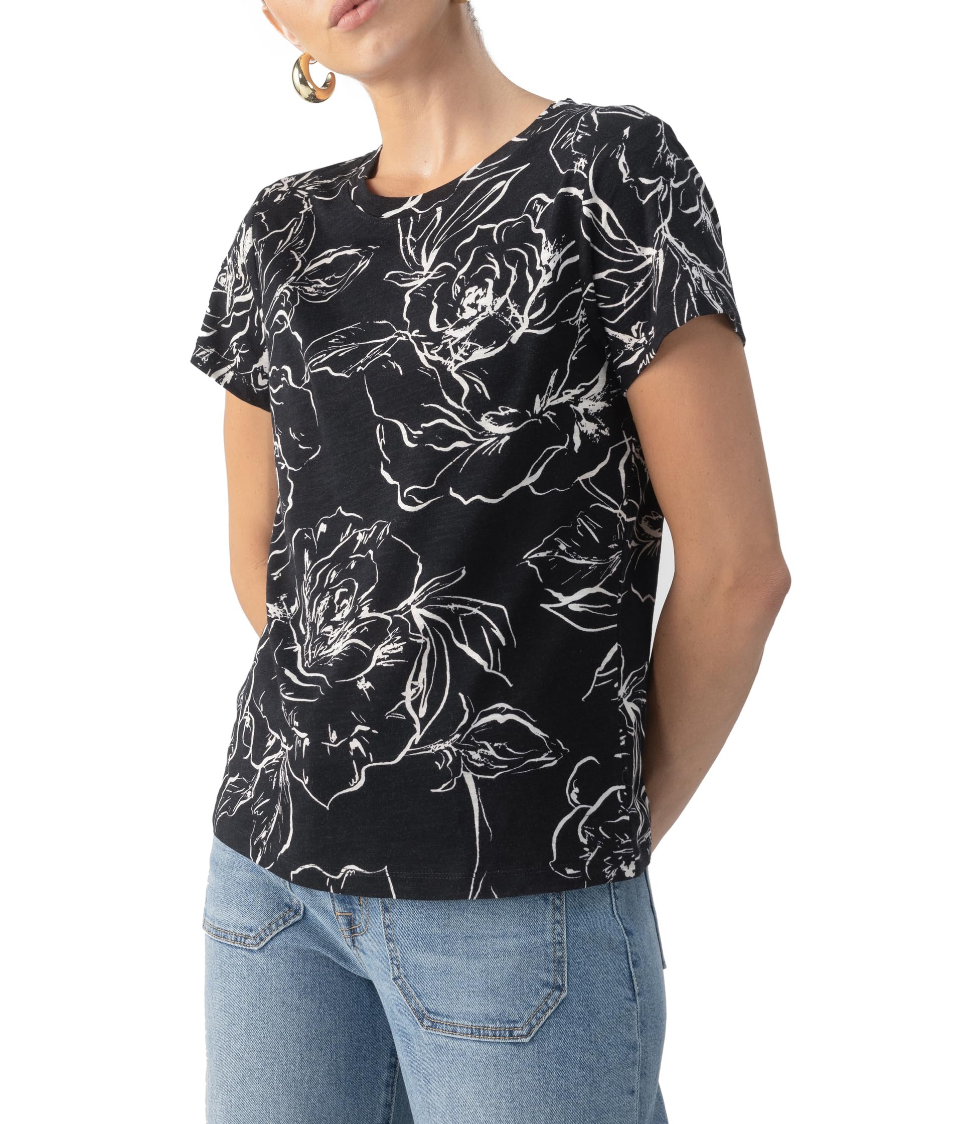 

Футболка Sanctuary The Perfect Tee, Rose Stencil BlackSee Less