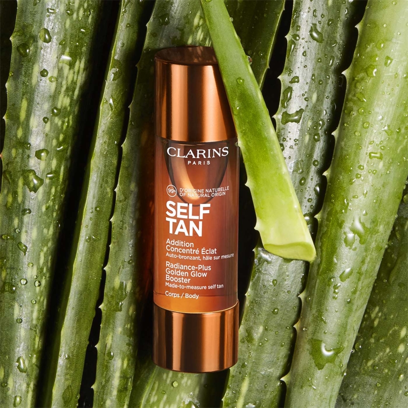 Лосьон для тела с эффектом автозагара Self Tan Radiance-Plus Golden Glow Booster Clarins, 30 мл — фото 2