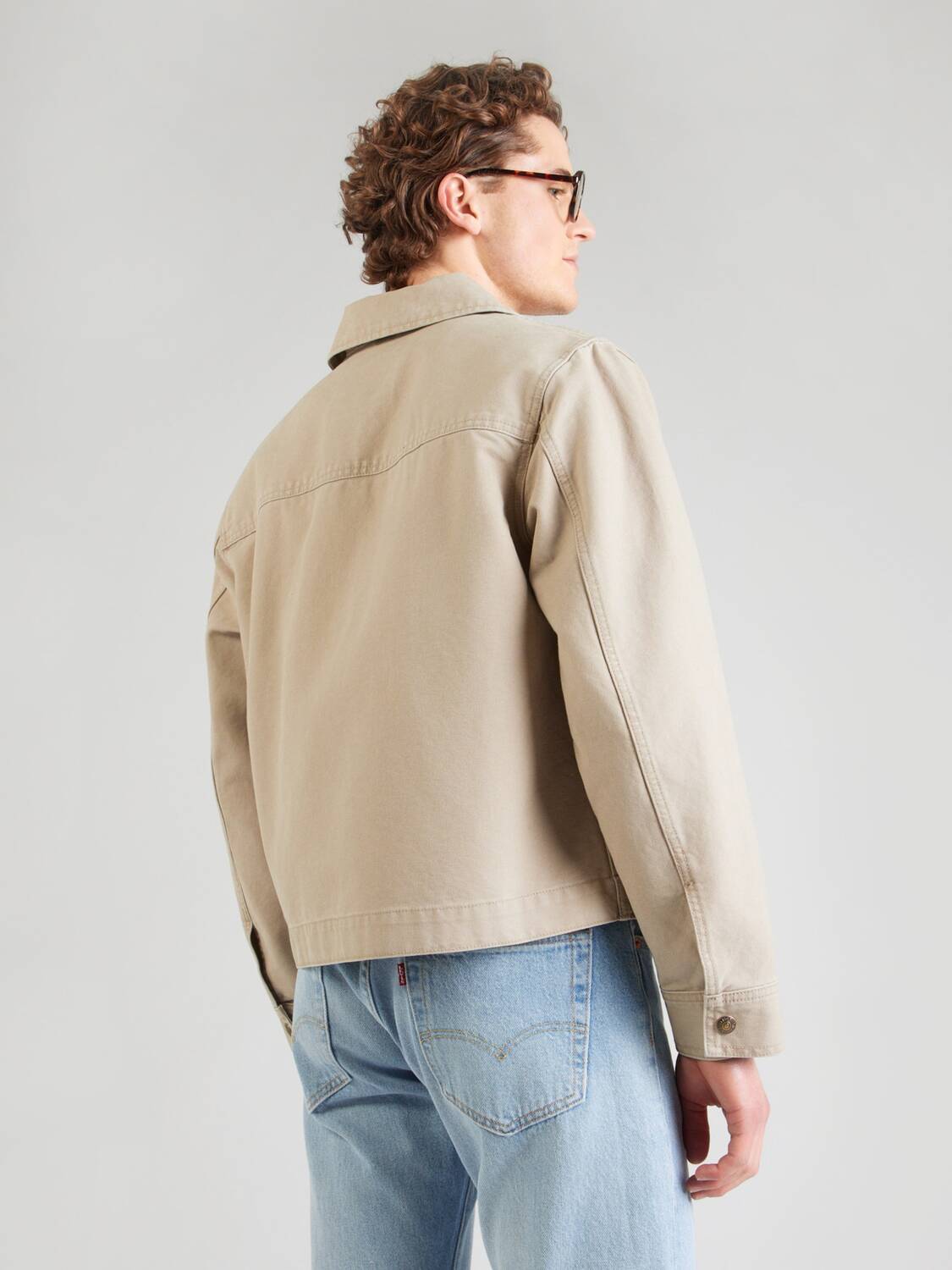 LEVI'S  Межсезонная куртка 'Garage Jacket' в бежевом цвете — фото 4