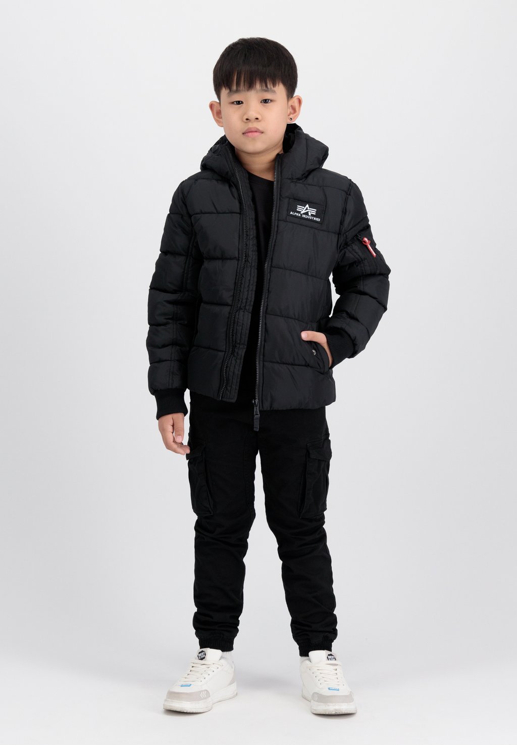 

Зимняя куртка PUFFER Alpha Industries, цвет black