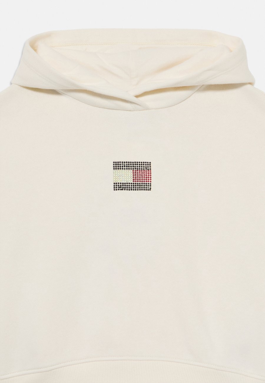 Худи Tommy Hilfiger RHINESTONE FLAG HOODIE, Ivory Silk/Off-White — фото 3