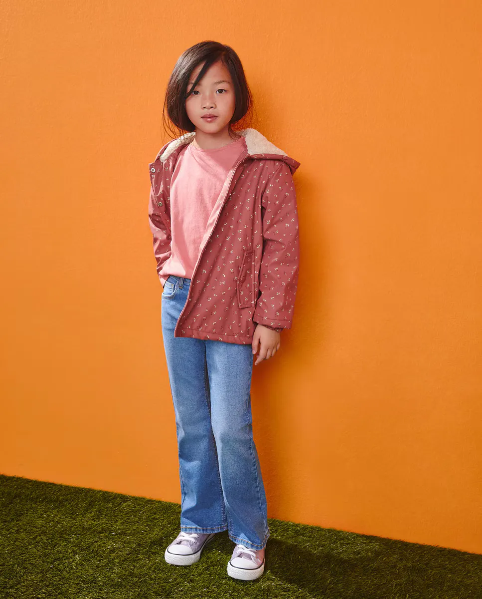 

Прорезиненный плащ для девочки Kids El Corte Inglés, цвет 770 Terracota