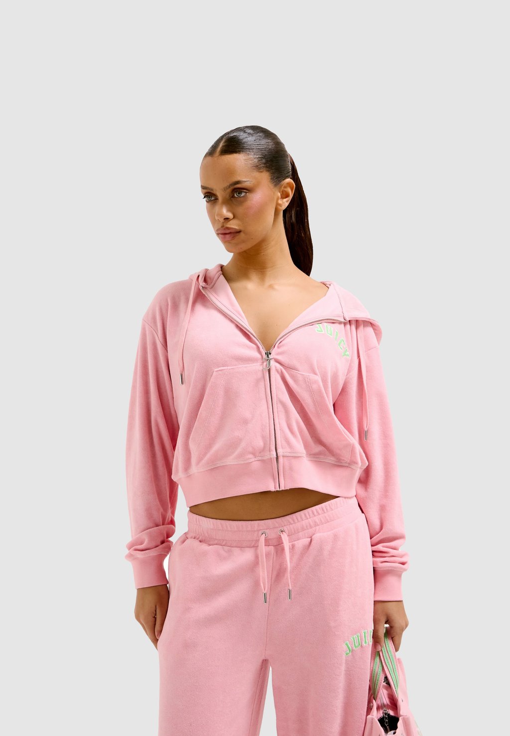 

Толстовка на молнии COLLEGATE OVERSIZED CROPPED Juicy Couture, светло-розовый