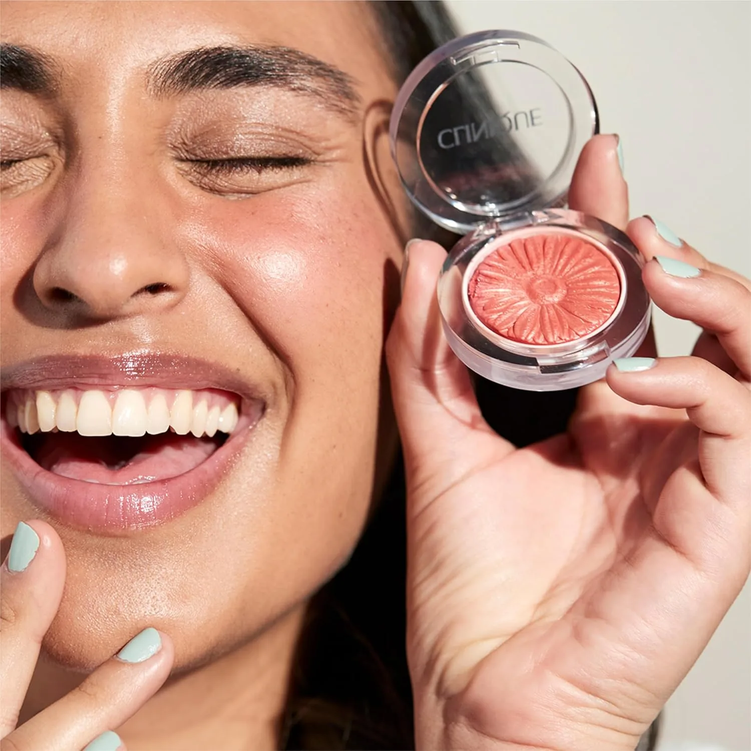 Румяна Clinique Cheek Pop Blush | Стойкие, наслаиваемые, яркие, но при этом естественного цвета, AD Cola Pop — фото 4
