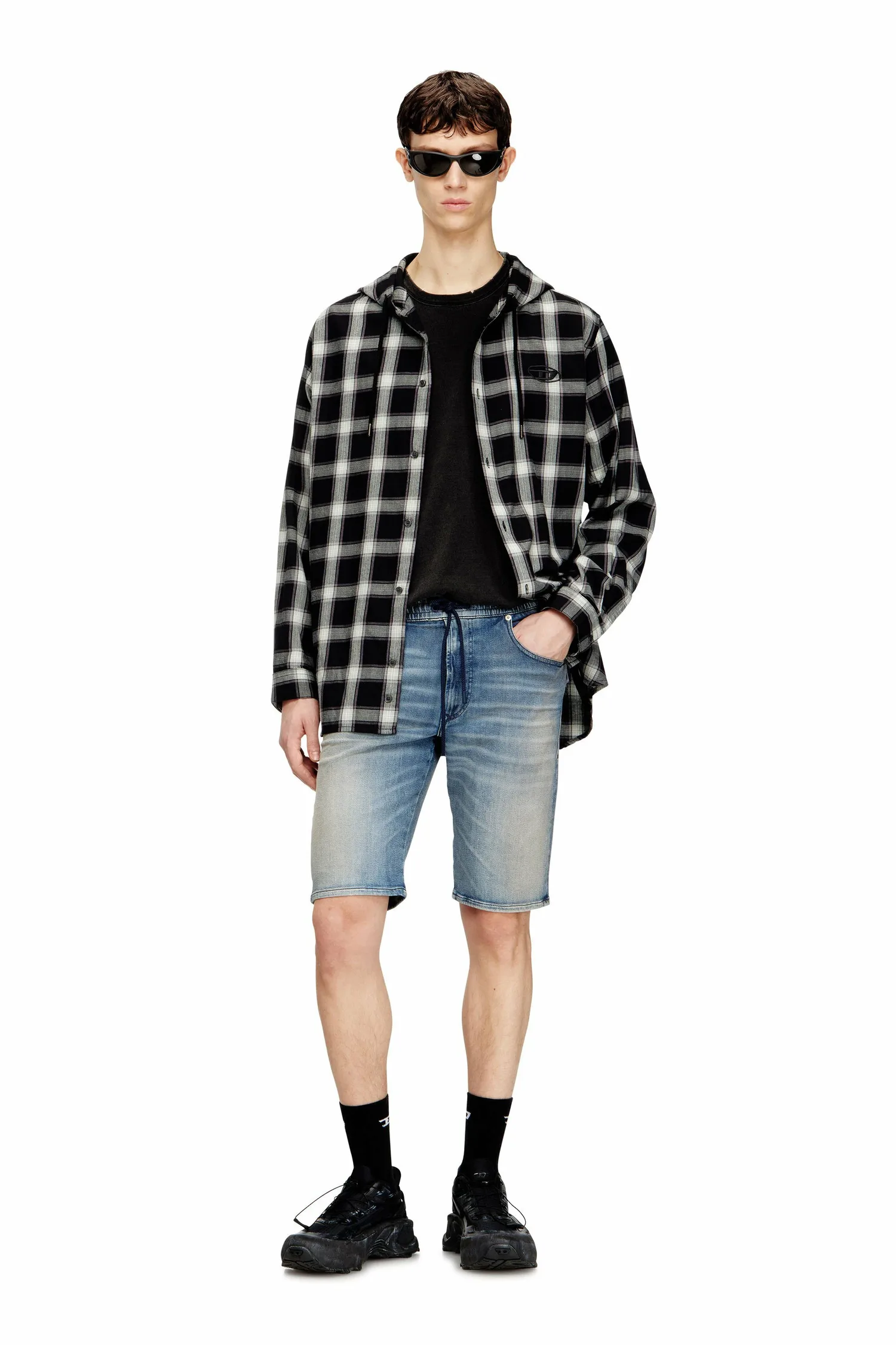 Мужские шорты Jogg Denim 2033 D-KROOLEY-SHORT JOGG Diesel, Light Indigo Blue — фото 2