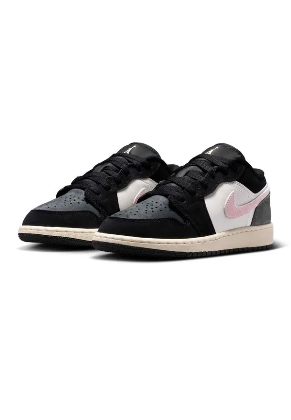 Детские кроссовки jordan air jordan 1 low se Jordan, Black Iron Grey White Iced Carmine — фото 2