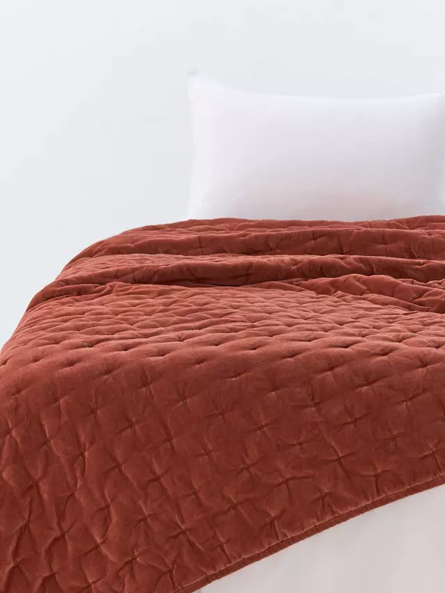 

Покрывало John Lewis Cotton Velvet Quilted, цвет baked/clay