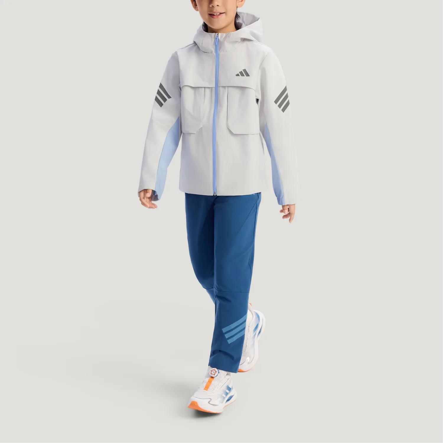 Детская куртка с капюшоном Moderate Adidas, bright белый/черный — фото 4