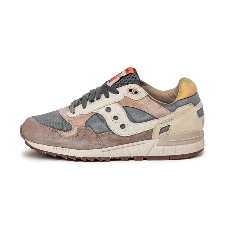 

Кроссовки shadow 5000 *designed in venice* Saucony, серый