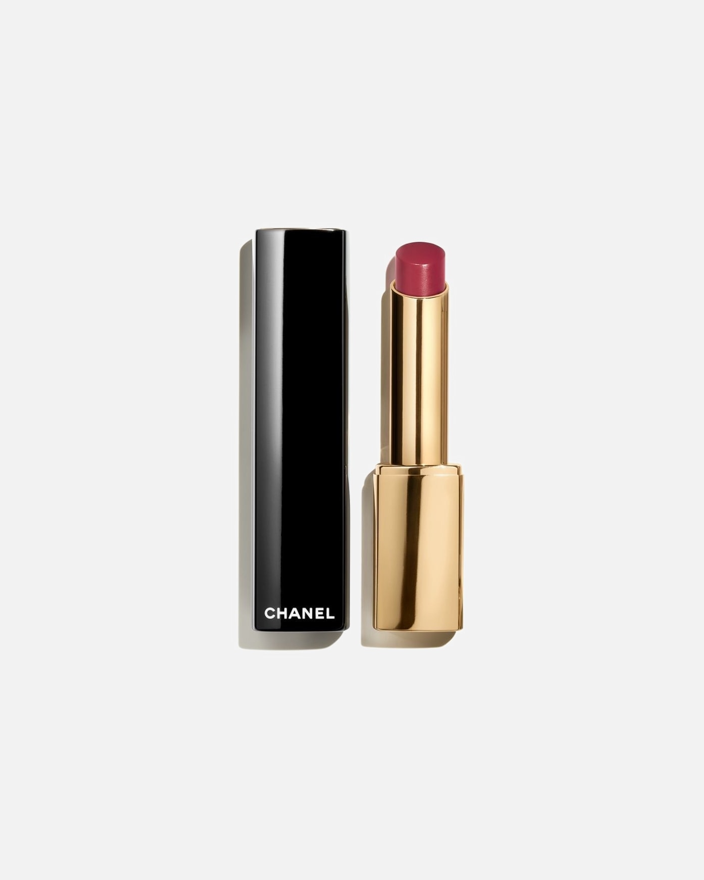 

Помада Chanel, nr. 832 rouge libre, 2 гр