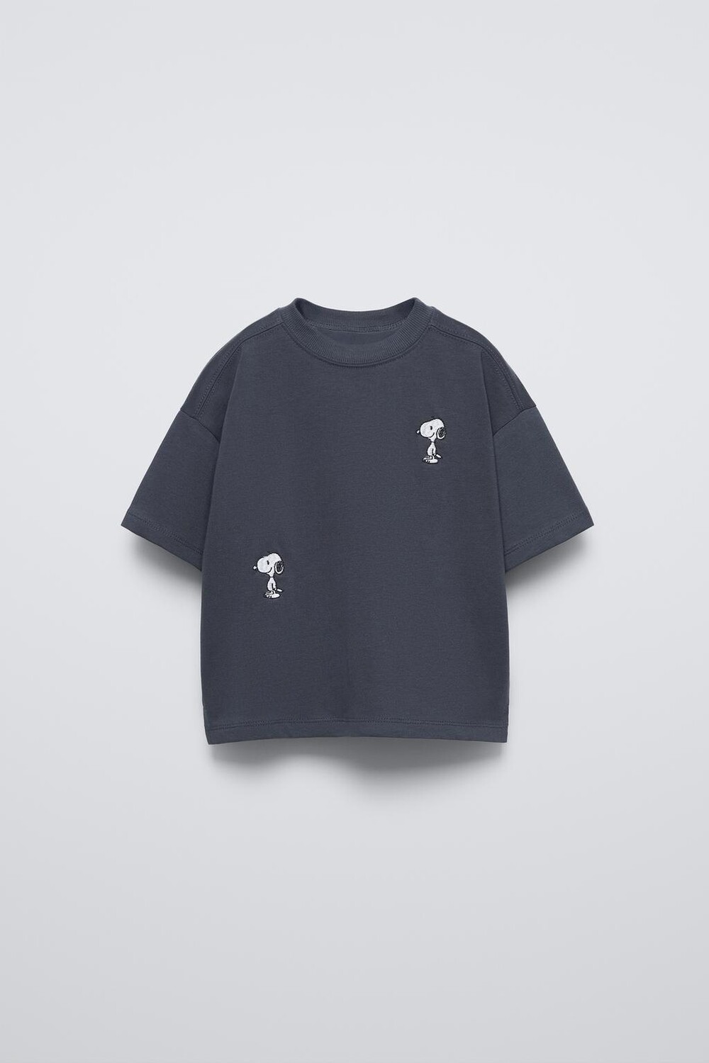 

Футболка с вышивкой snoopy peanuts ZARA, темно-синий