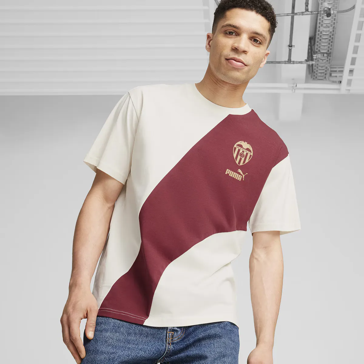 

Мужская футболка Valencia CF Culture+ Puma, красный