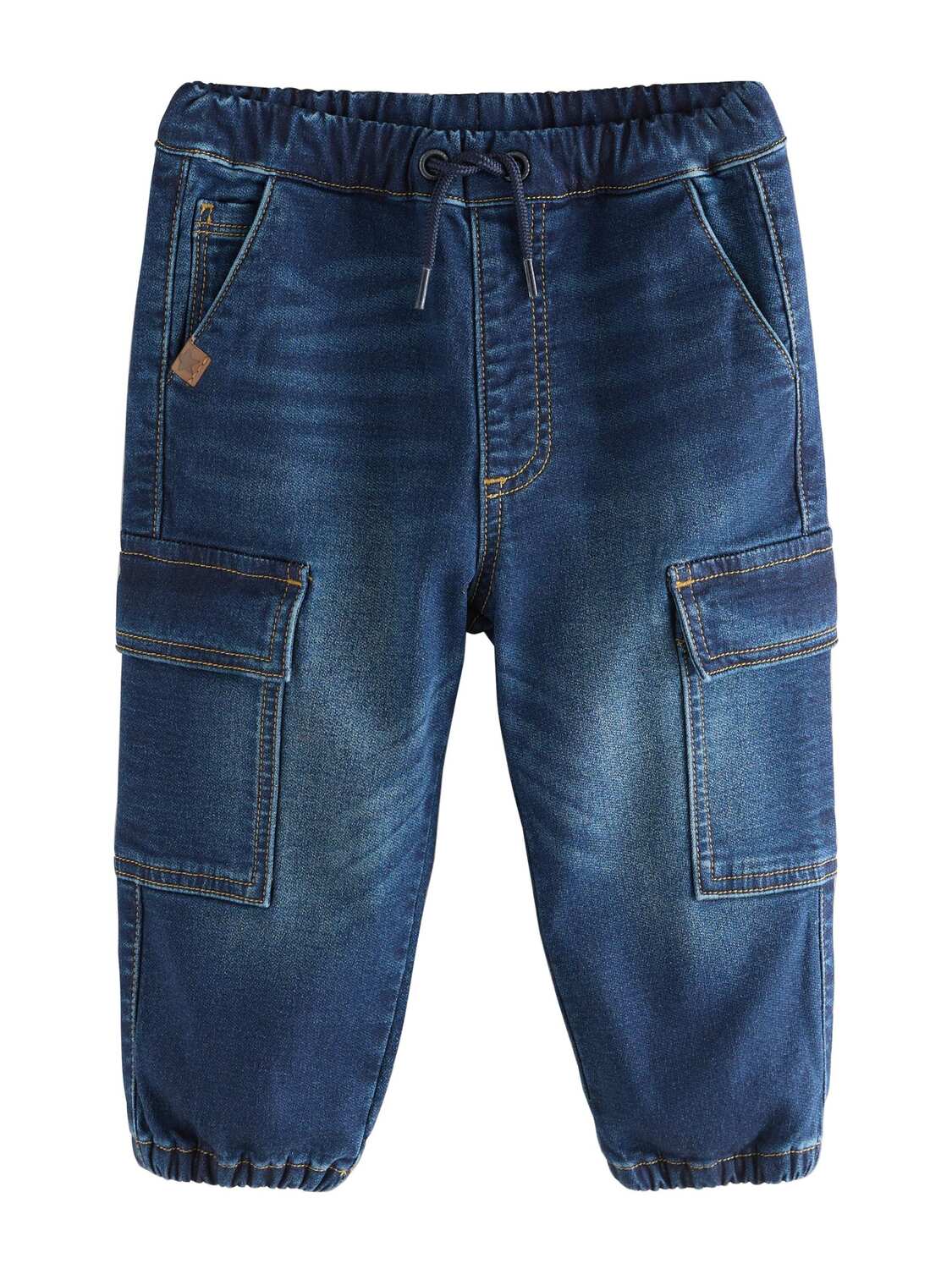 

Next Зауженные джинсы в темно-синем цвете