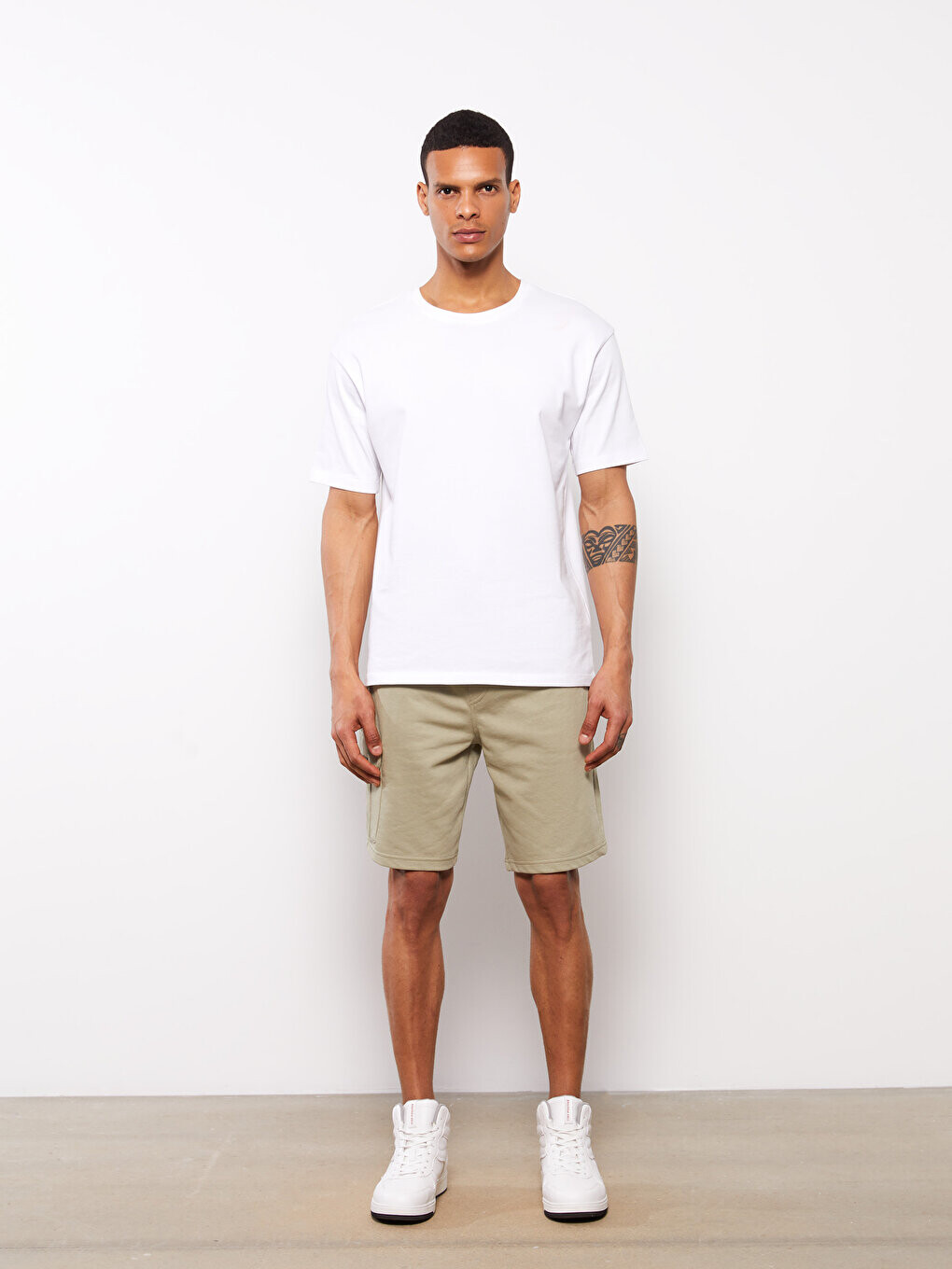 

Мужские шорты-бермуды стандартного кроя LCW Casual, сизый