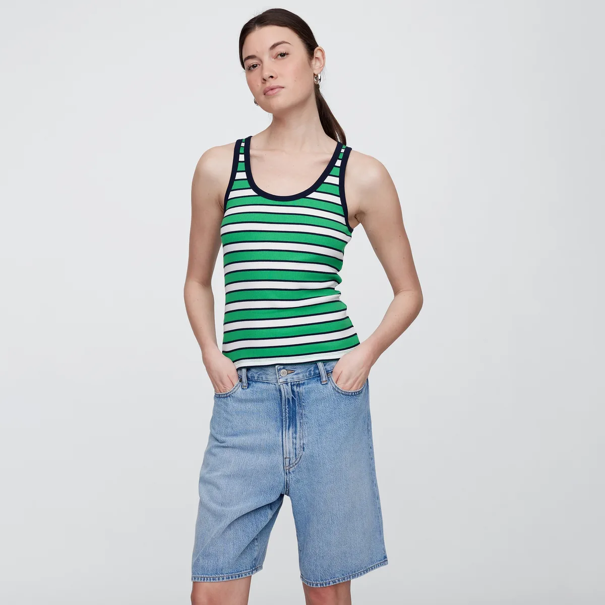 Футболка-майка женская с круглым вырезом GAP, Green Stripes — фото 4
