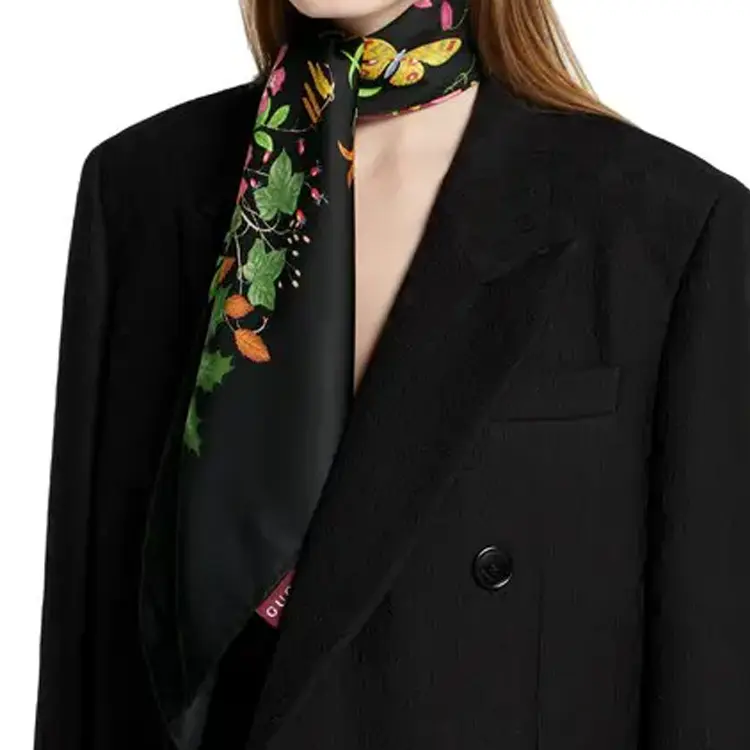 GUCCI Шёлковый кашемировый платок с цветочным принтом, Black — фото 4