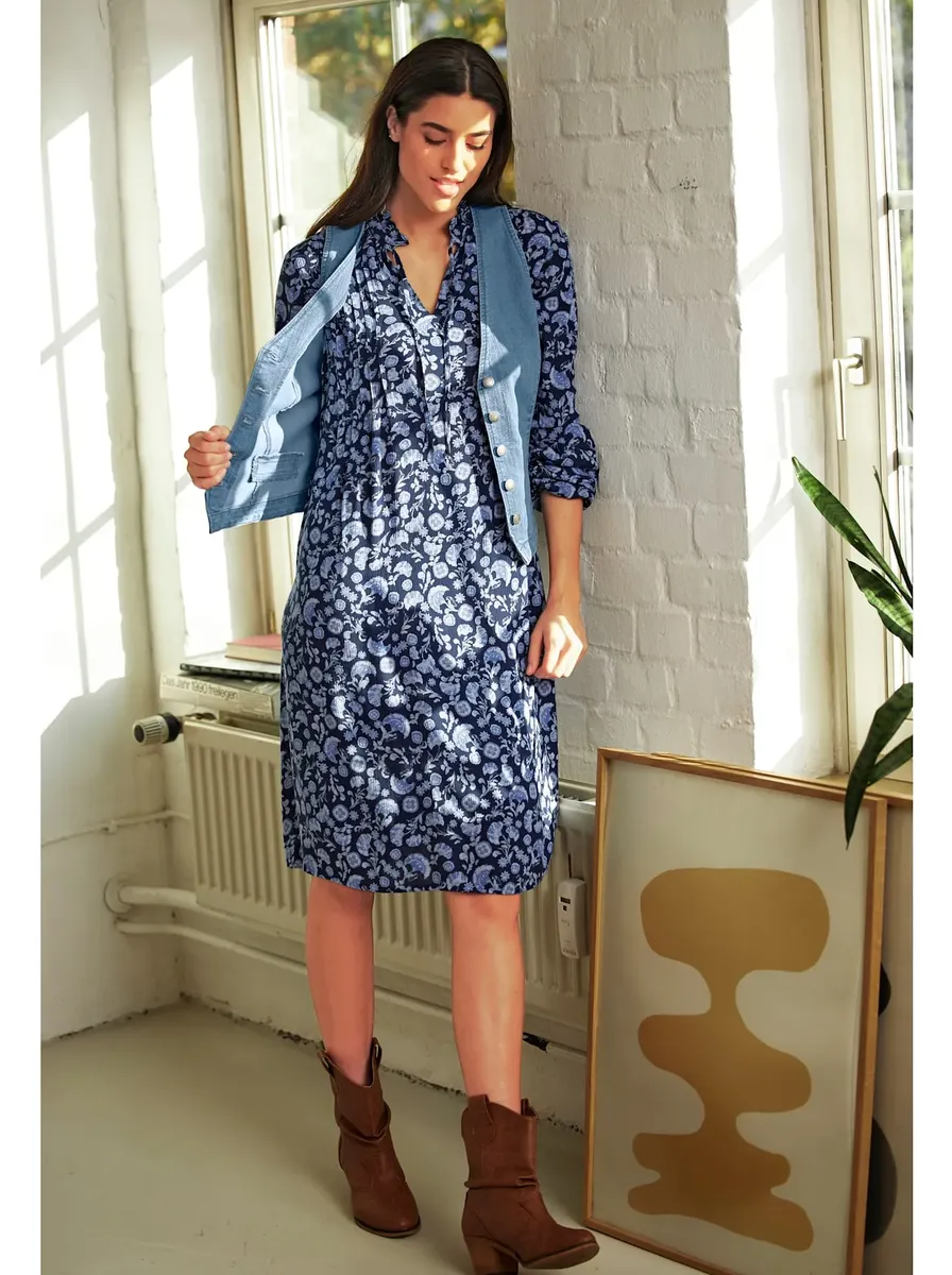 

Вдохновение короткий жилет Inspirationen, голубой