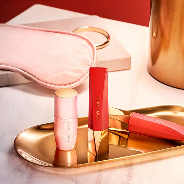 Стойкая жидкая помада с матовым финишем Pure Color Whipped Matte Lip Color Estée Lauder, цвет social whirl — фото 3