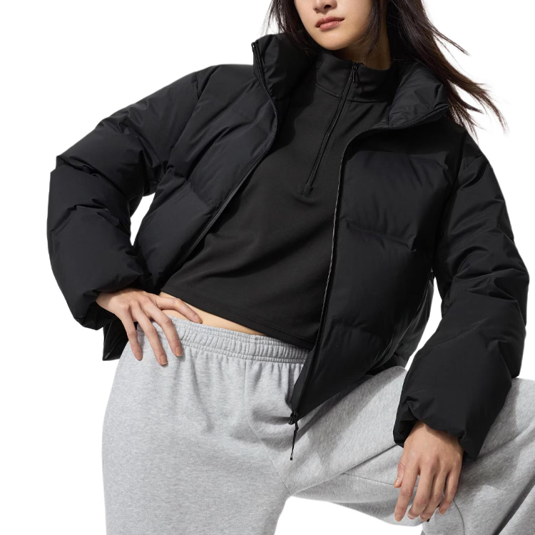 

Женская черная пуховая куртка UNIQLO