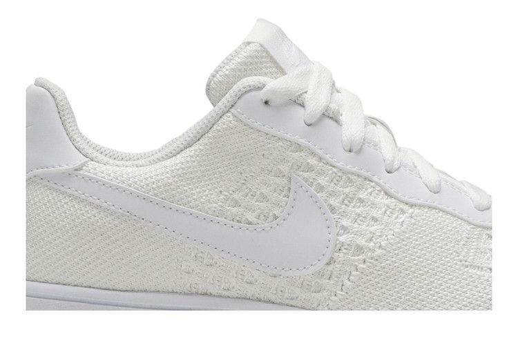 Кроссовки Nike Air Force 1 Flyknit 2.0 GS 'Triple White', белый — фото 3