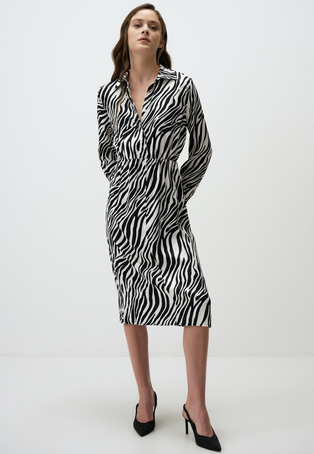 

Платье-рубашка ZEBRA PRINT BELTED Jimmy Key, черный