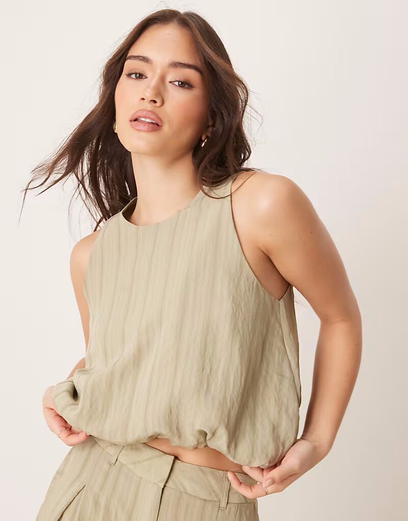 

Топ ASOS DESIGN с подолом-фонариком в зеленую тональную полоску