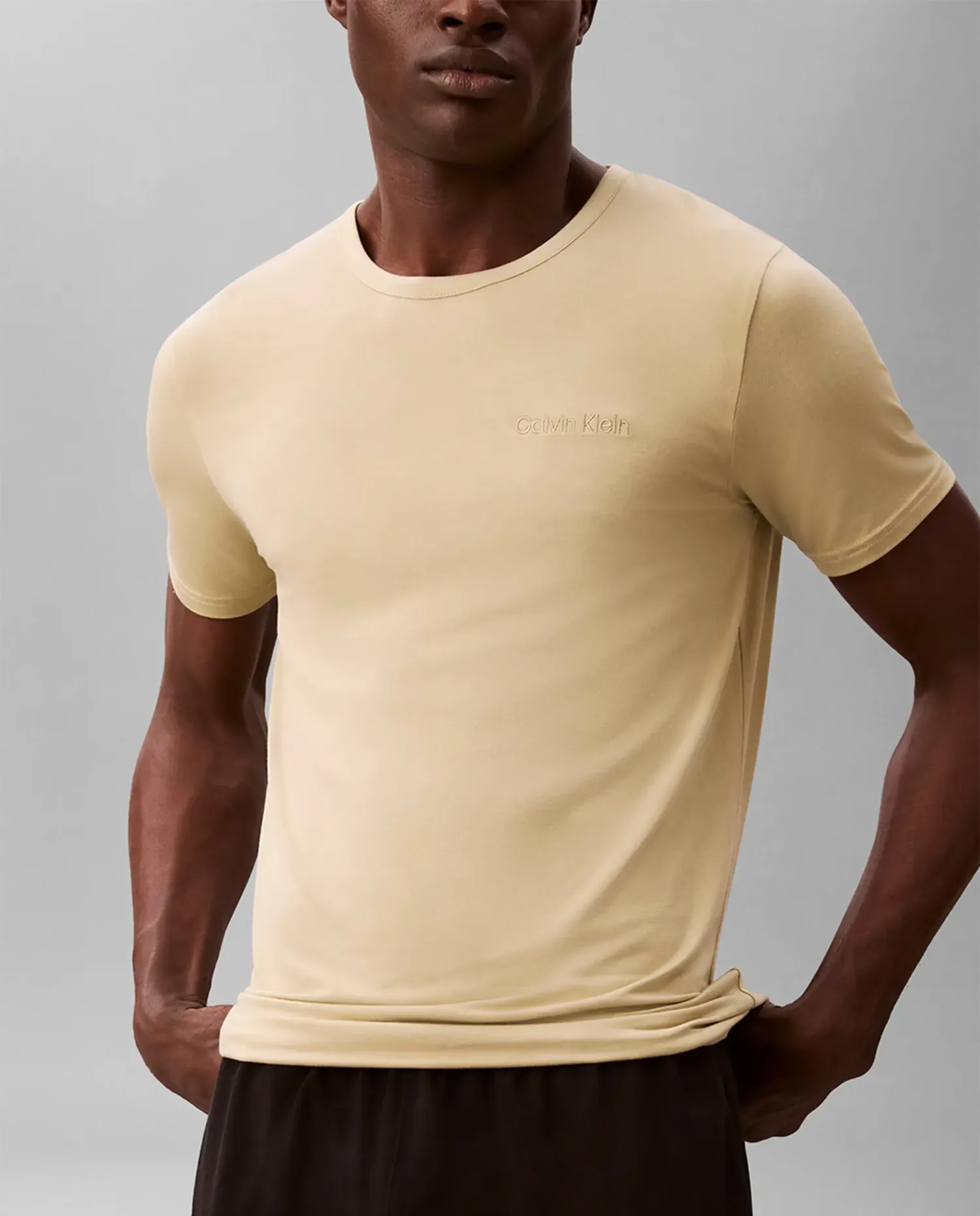 Футболка с короткими рукавами Calvin Klein, светло-зеленый — фото 3