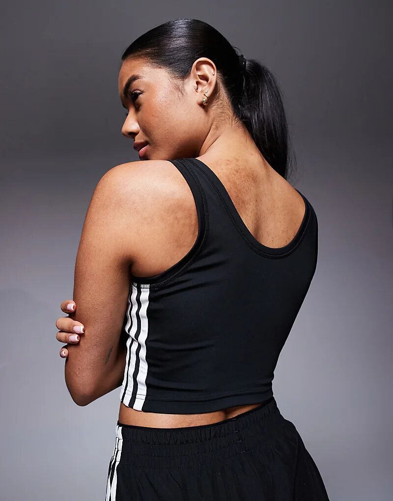 Укороченная майка adidas Training с тремя полосками черного цвета Adidas Performance — фото 4