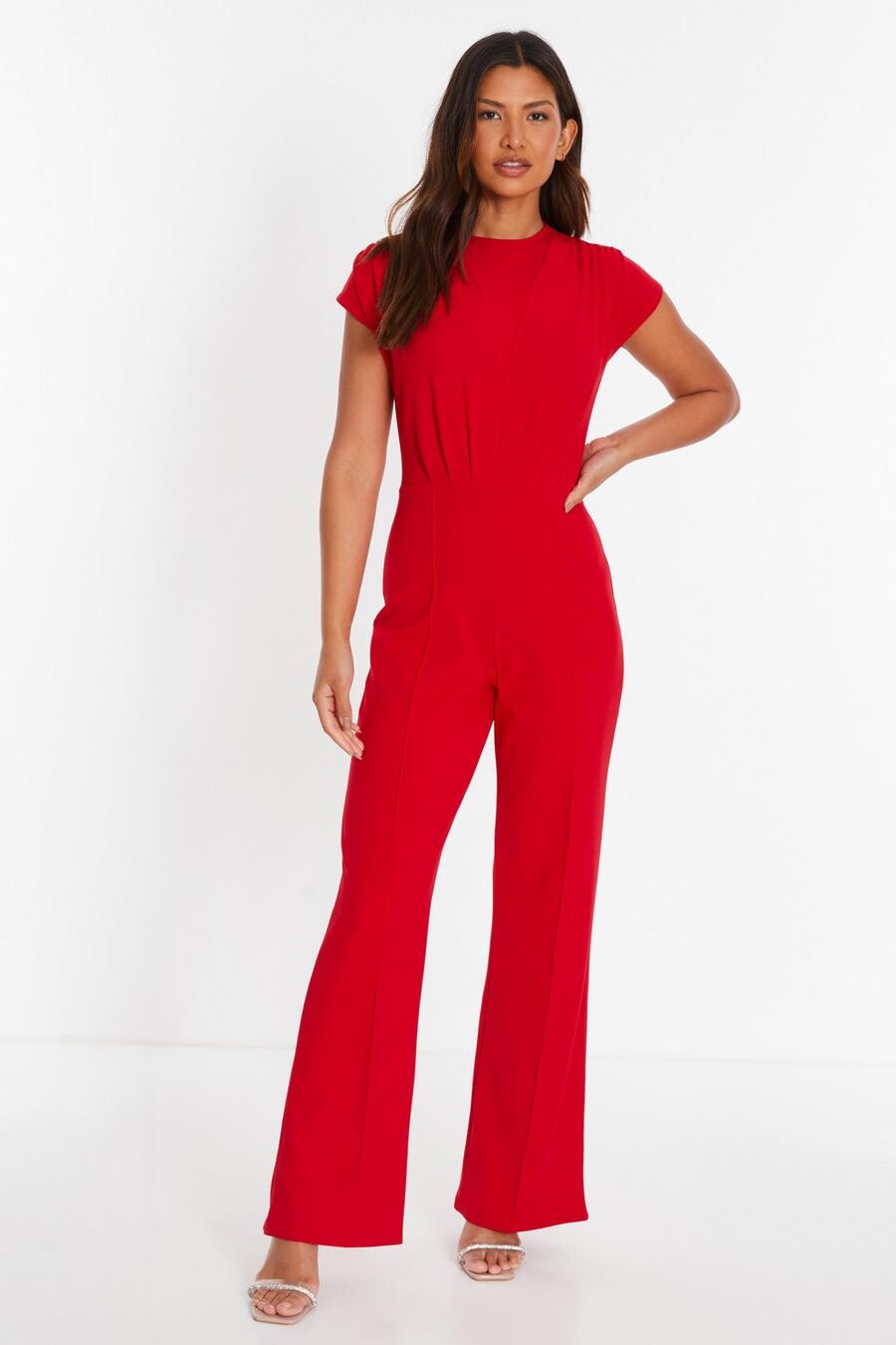 

Красный комбинезон палаццо с высоким воротом QUIZ Clothing