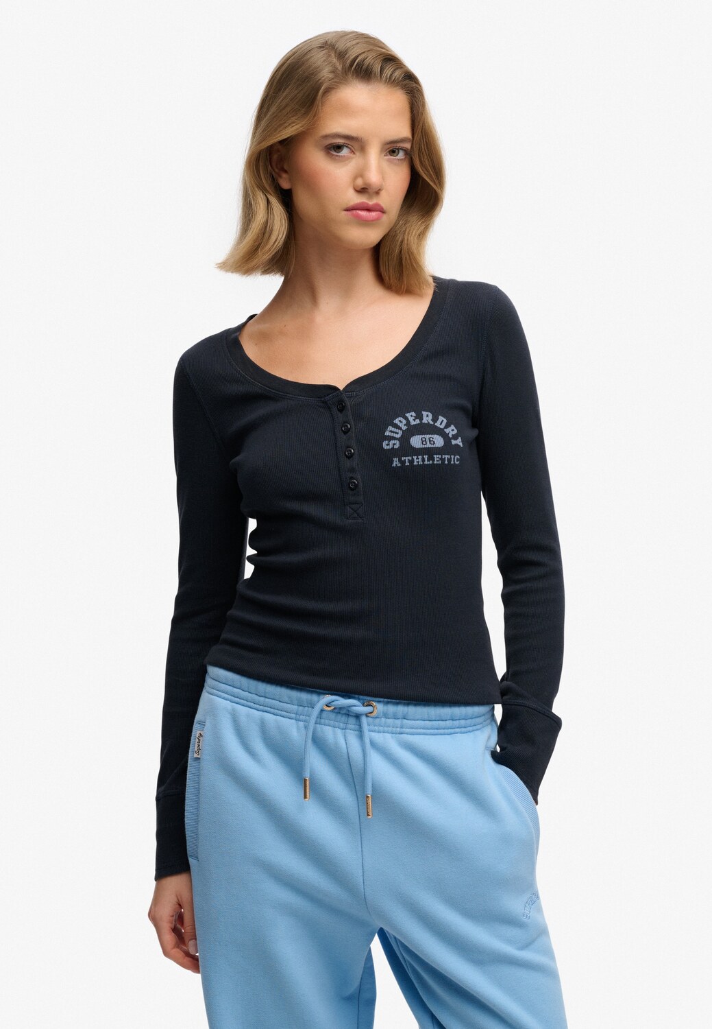 

Superdry & Co Лонгслив в цвете Marine Blue, Light Blue