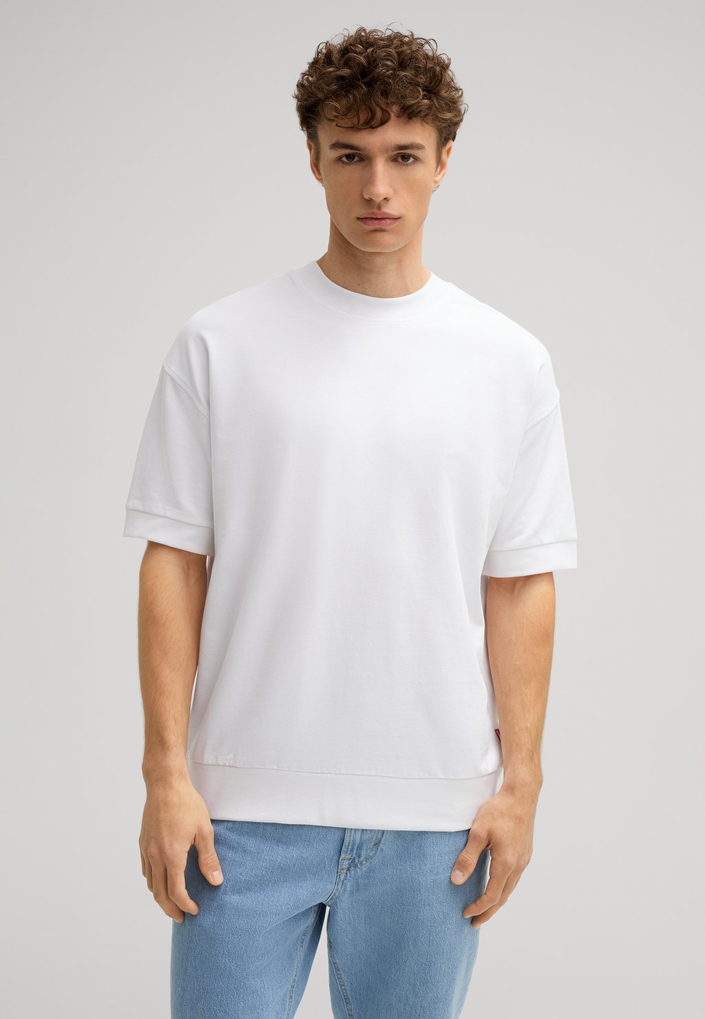 

Базовая футболка JOOP! Jeans, белый