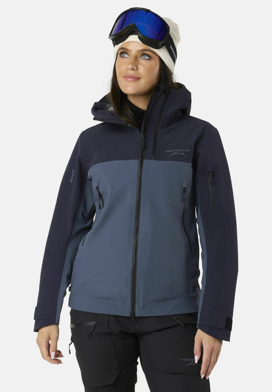 

Лыжная куртка Swedemount LOFOTEN 3L SOFT SHELL, Dk Navy Midnight Blue/Dark Blue, Синий, Лыжная куртка Swedemount LOFOTEN 3L SOFT SHELL, Dk Navy Midnight Blue/Dark Blue