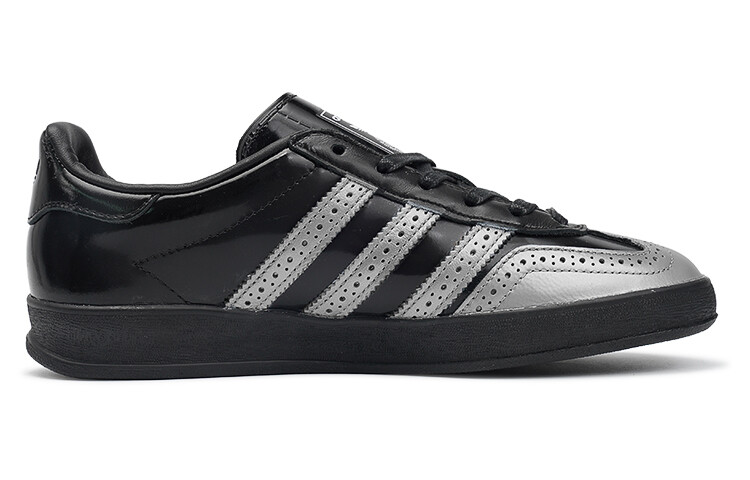 

Скейтбордические кеды GAZELLE унисекс с низким верхом, серебристо-черный Adidas Originals