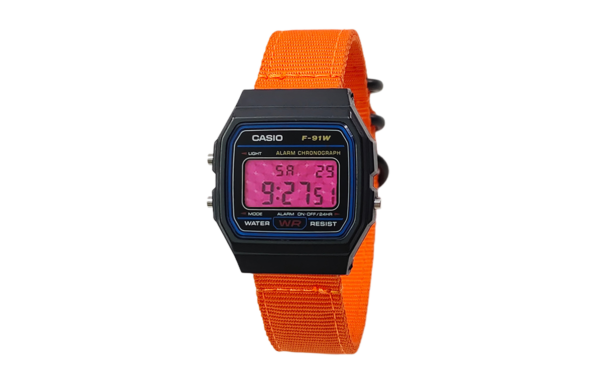 

CASIO Мужские часы Retrofit Series с кварцевым механизмом и нейлоновым ремешком, черный циферблат