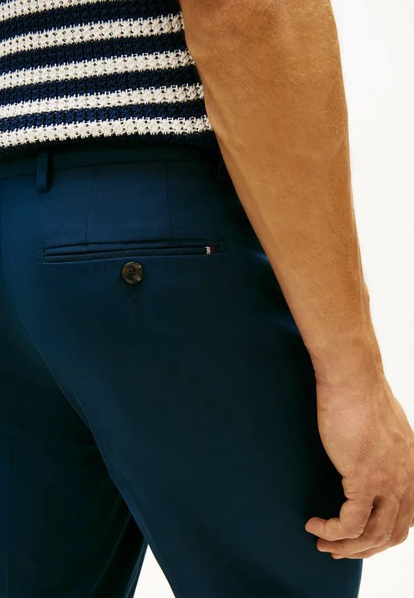 Классические повседневные прямые брюки denton Tommy Hilfiger, Navy Iris — фото 4