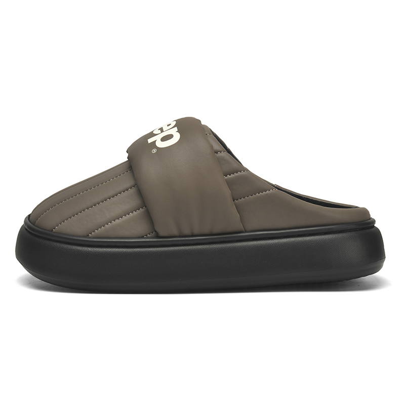 

Удобные противоскользящие тапочки с закрытым носком для мужчин Jeep, коричневый